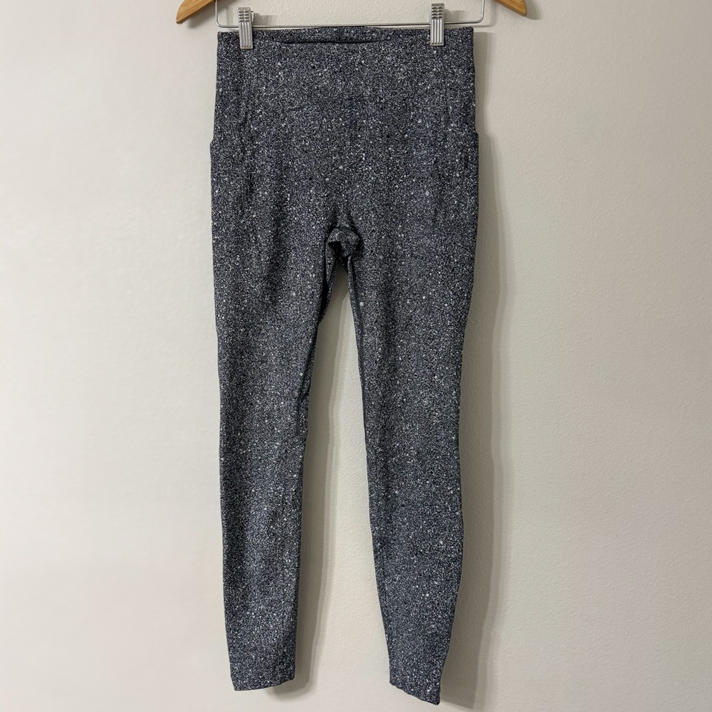 Lululemon Fast and Free High Rise Legging 25” Polar Shift Ice Grey Black Size 6